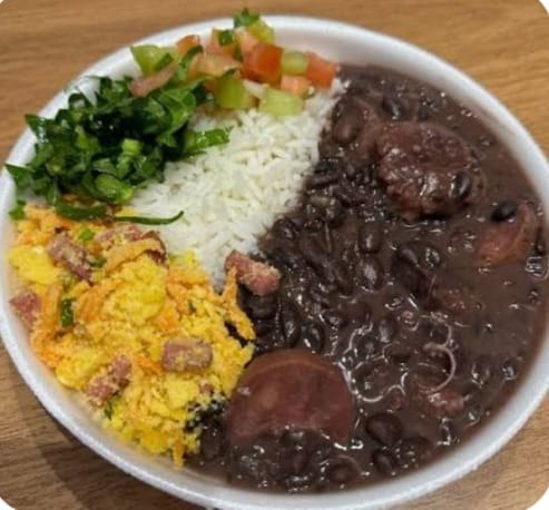 FEIJOADA COMPLETA PRAESFOOD